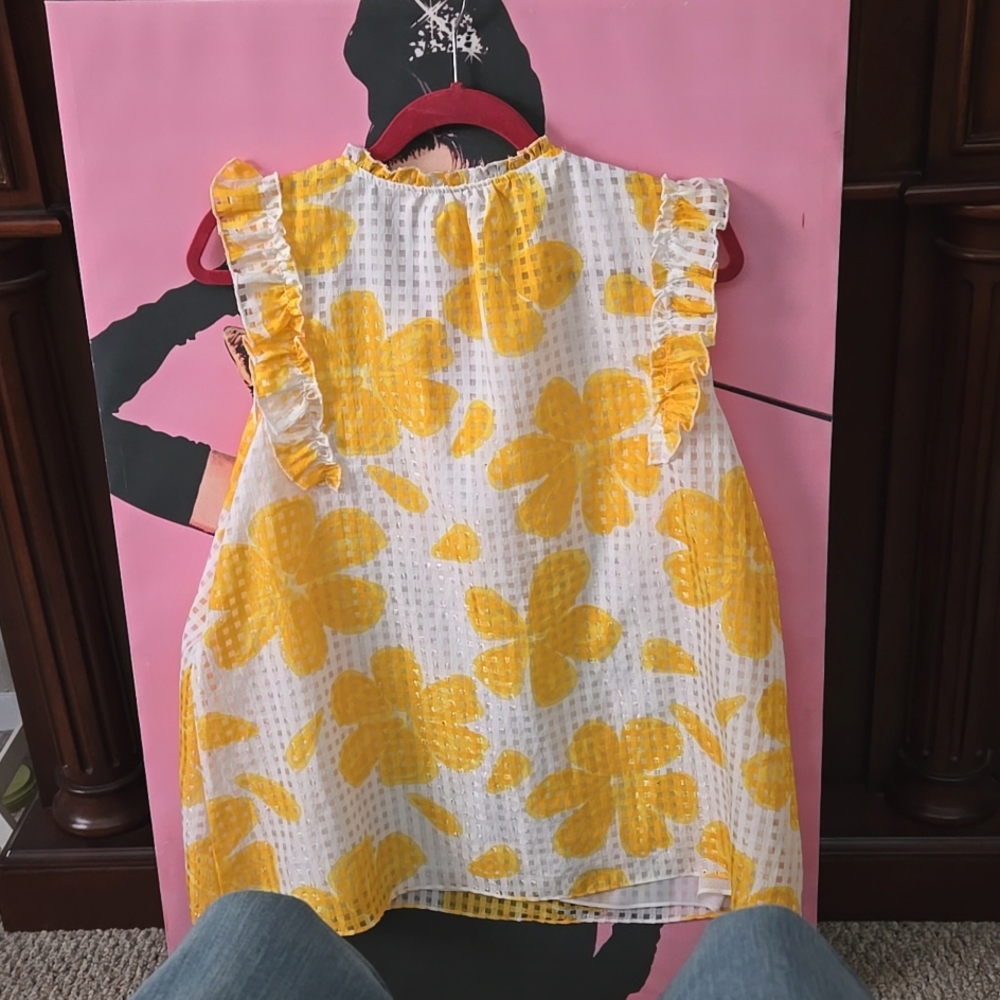 Sleeveless top